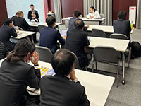 令和5年度見学会:空飛ぶクルマ開発促進研究会 実機見学会:意見交換等