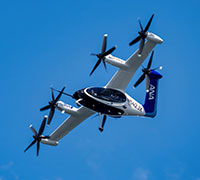 テーマ：『空飛ぶクルマが拓く、近未来のモビリティ革命』